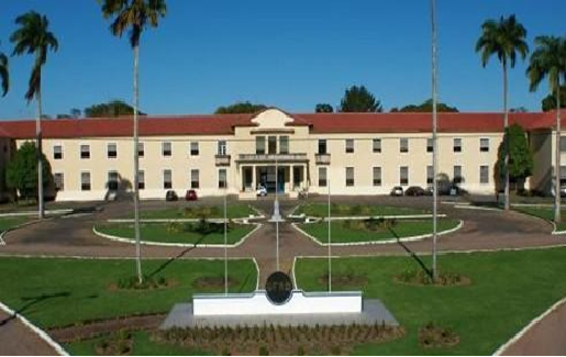 UFRB abre concurso público com 68 vagas para professor
