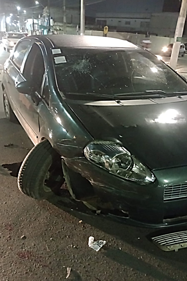 Carro colide com motocicleta em Santo Antônio de Jesus