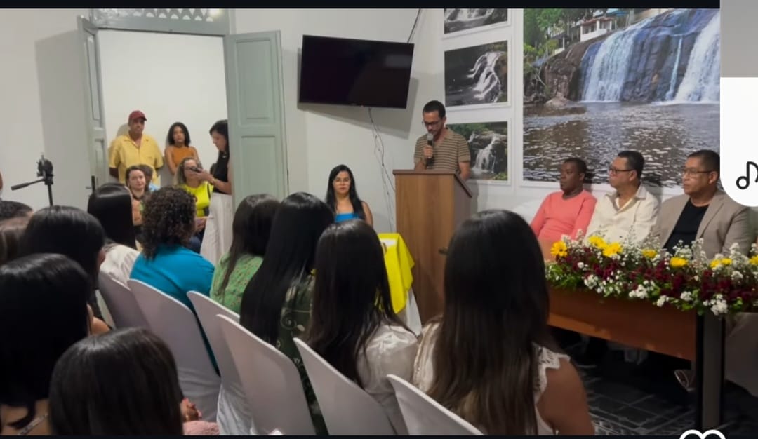 Prefeitura de Jiquiriçá Realiza Cerimônia de Posse para a Segunda Turma de Aprovados no Concurso Público Municipal