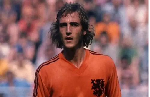 Morre aos 73 anos Johan Neeskens, ídolo da 'Laranja Mecânica'