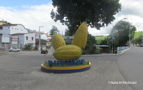 Criador de pássaros é detido pela Polícia Ambiental em Mutuípe