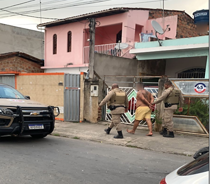 Homem tenta matar mulher no bairro Nossa Senhora das Graças em Santo A. de Jesus