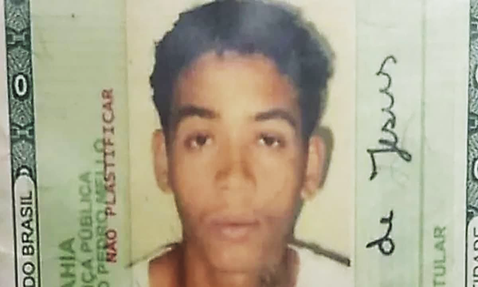Jovem é encontrado morto em apartamento desabitado em Feira de Santana