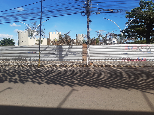 Praça Pirajá voltou a ser fechada, depois de ser aberta durante o São João