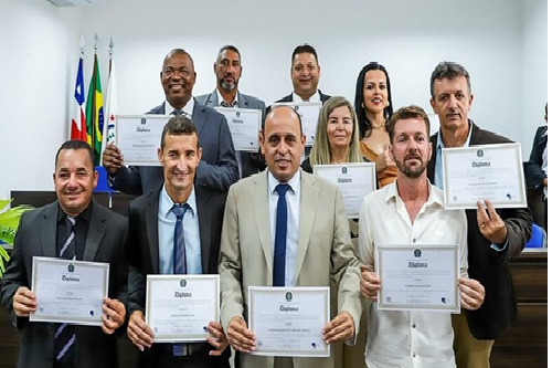 Prefeito e vereadores de Elísio Medrado tomam posse