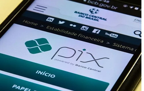 Banco Central anuncia lançamento do pix por aproximação