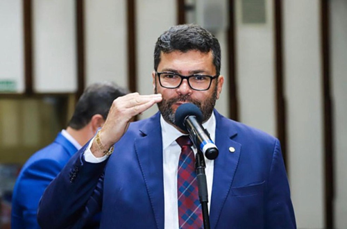 PF e CGU cumprem mandados de busca e apreensão em gabinete e apartamento de luxo de deputado