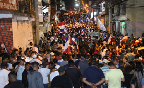 SAJ: Genival Deolino mobiliza eleitores em visita na Marita Amâncio