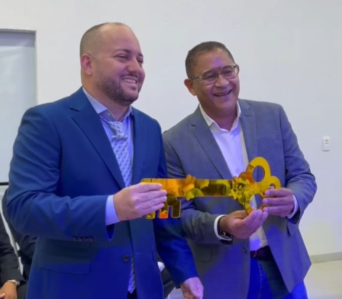 Jiquiriçá: Lucas de Deraldo e Raimundinho são empossados .