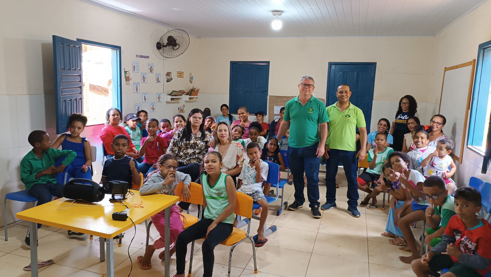 Projeto Cinema Itinerante leva Cultura às Escolas da Zona Rural de Jiquiriçá