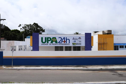 Esposa de vereador é atingida a golpes de faca em Santo Antônio de Jesus