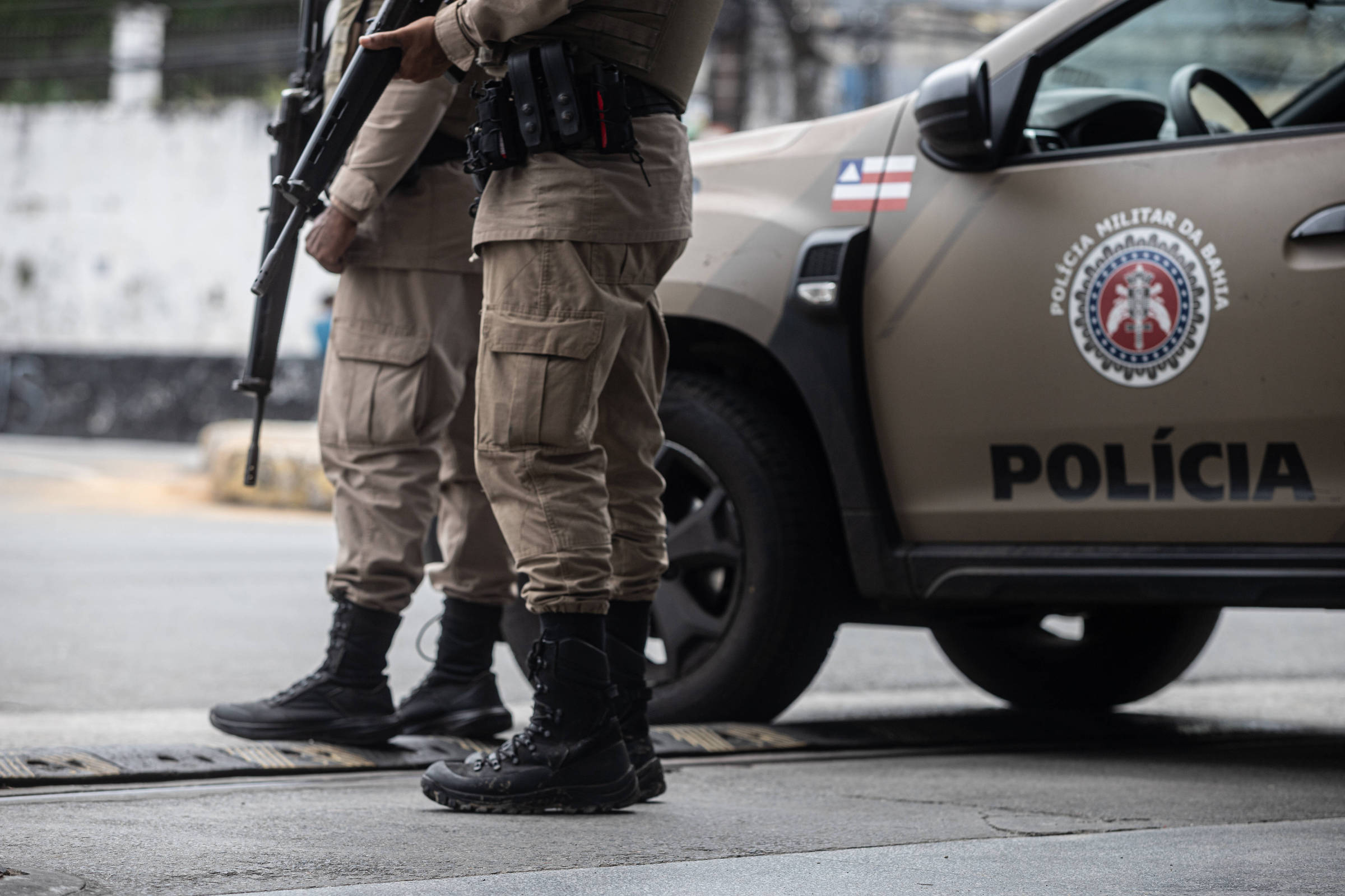 Assaltante é Preso Após Roubo e Troca de Tiros na Localidade de São Sebastião, em São Miguel das Matas