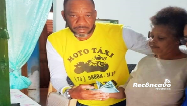 Mototaxista encontra bolsa com dinheiro e procura dona para devolver em Amargosa