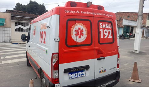 Homem é atropelado na BA 120 em Elísio Medrado e é socorrido pelo SAMU