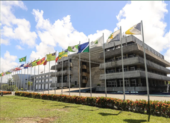 Jornada de trabalho dos servidores públicos pode ser reduzida na Bahia