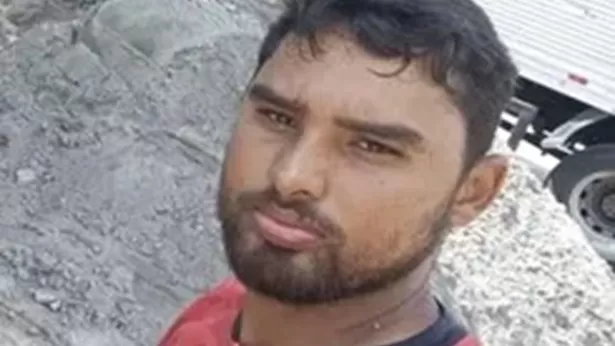 Morador de Seabra morre após baú de caminhão encostar em fio em Castro Alves
