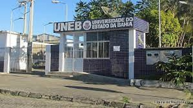 Estudantes da UNEB realizam mesa-redonda para discutir romance do escritor baiano Itamar Vieira Junior